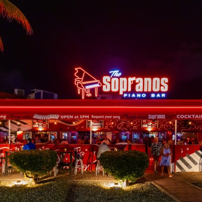 Sopranos Piano Bar